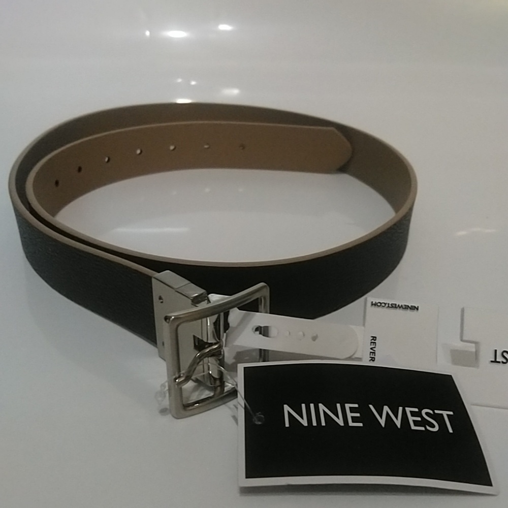 Lady Nine west reversible belt